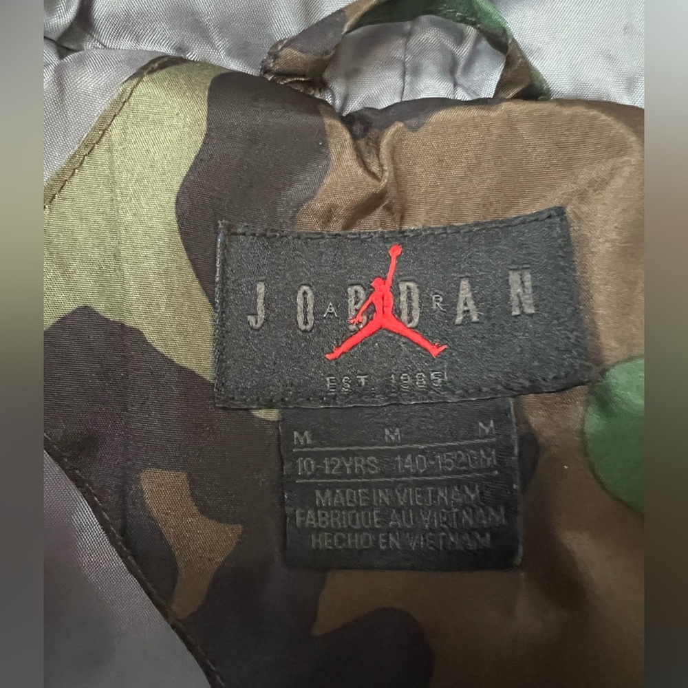 Jordan coat - Picture 3 of 4